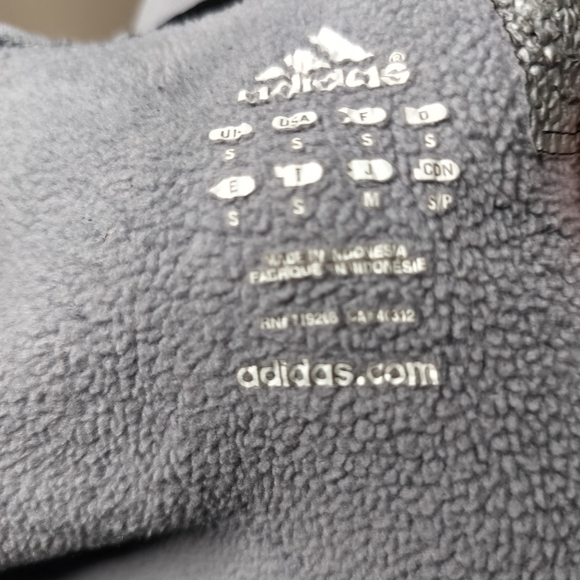 adidas Gray Half-Zip Pindot Sweatshirt  with Black Stripes. - Picture 13 of 15